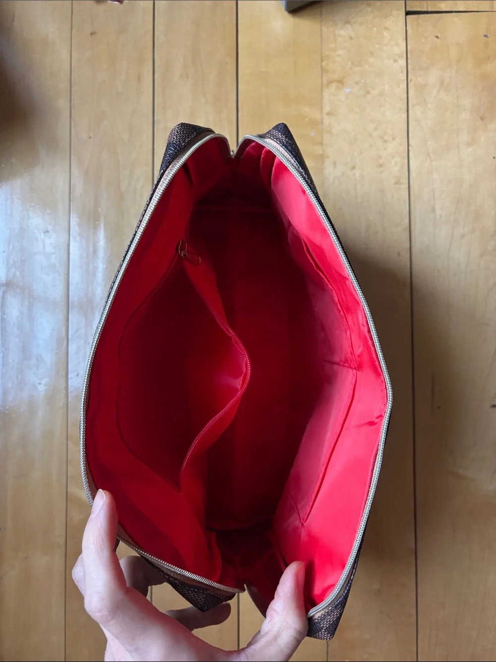 Source Unknown Brown Checkered Cosmetic Pouch